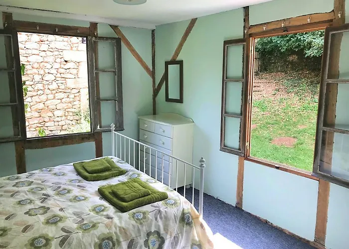 Maison La Mouline بيت للعطل *